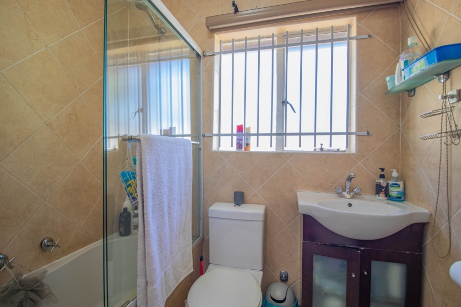 3 Bedroom Property for Sale in Sunward Park Gauteng