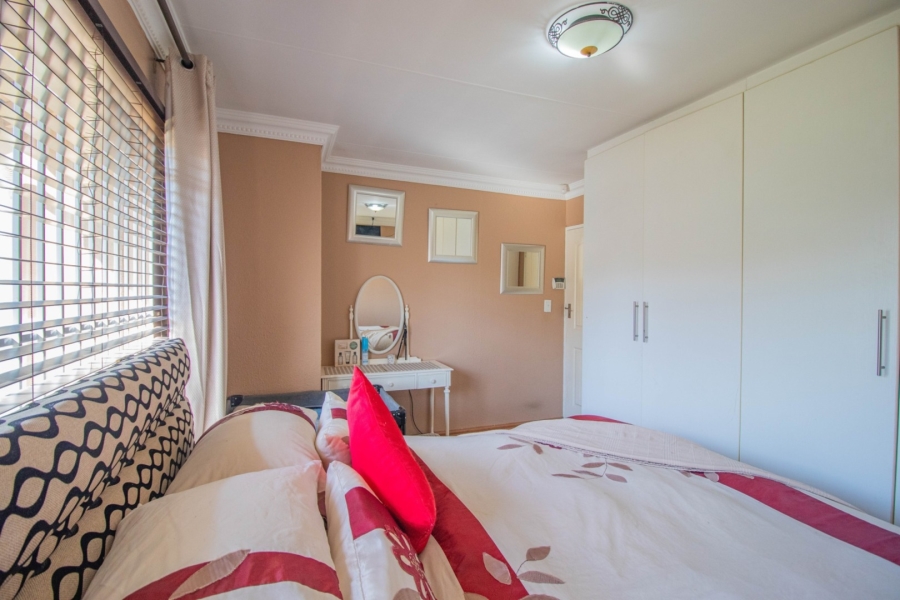 3 Bedroom Property for Sale in Sunward Park Gauteng