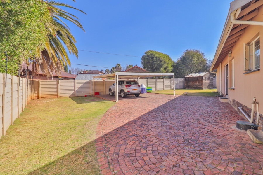 3 Bedroom Property for Sale in Sunward Park Gauteng