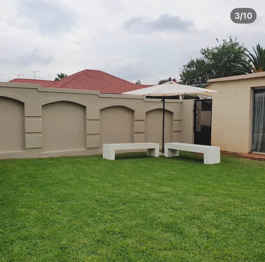 4 Bedroom Property for Sale in Horison Gauteng