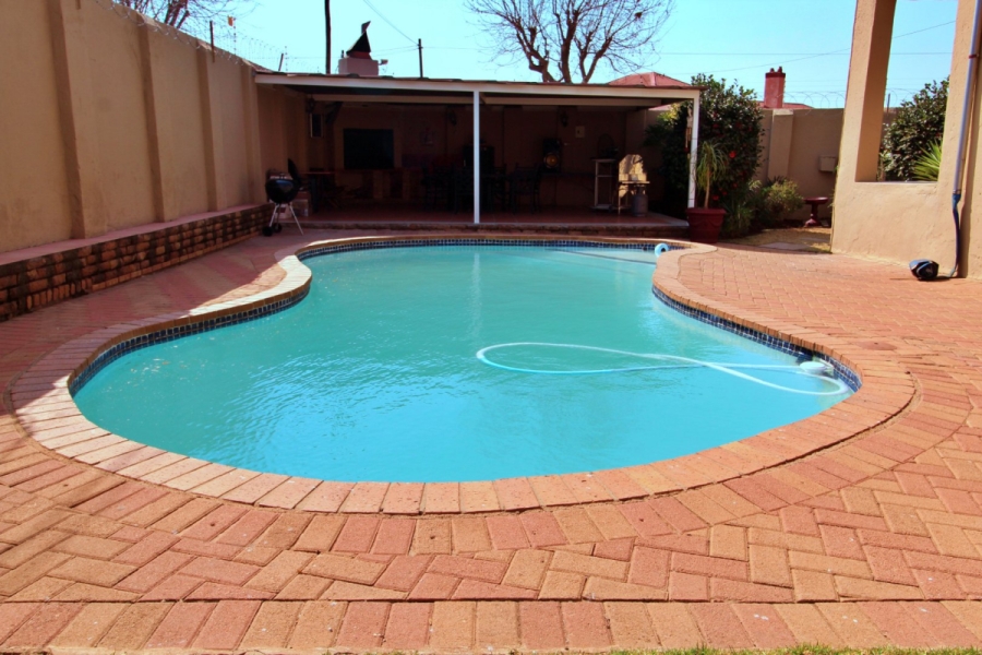 4 Bedroom Property for Sale in Primrose Gauteng