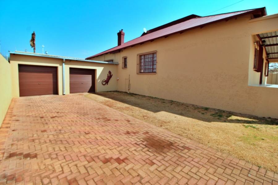 4 Bedroom Property for Sale in Primrose Gauteng