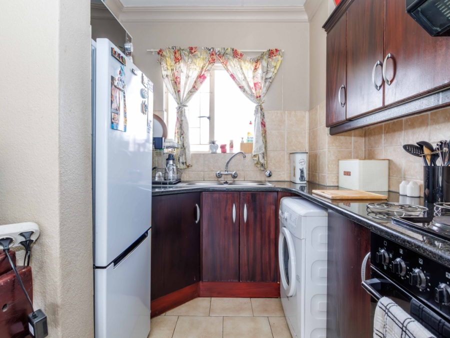 2 Bedroom Property for Sale in Eden Glen Gauteng