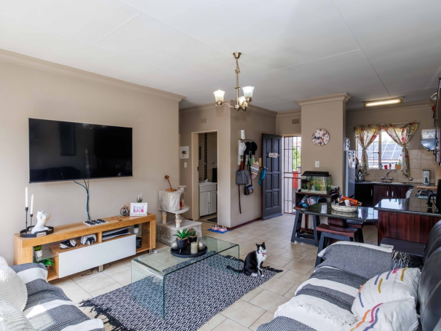 2 Bedroom Property for Sale in Eden Glen Gauteng