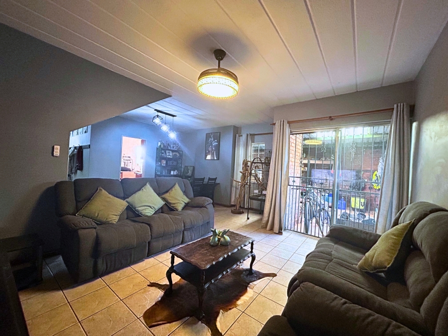3 Bedroom Property for Sale in Valhalla Gauteng
