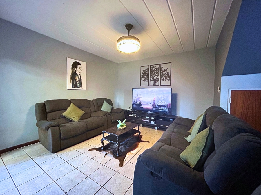 3 Bedroom Property for Sale in Valhalla Gauteng