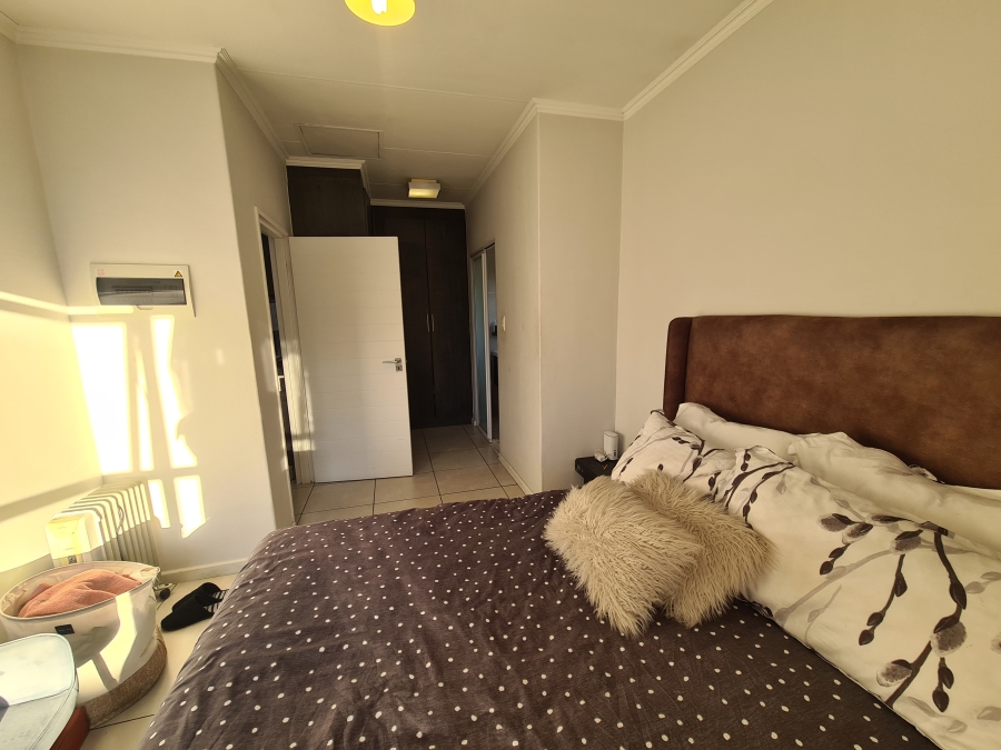 To Let 1 Bedroom Property for Rent in Petervale Gauteng