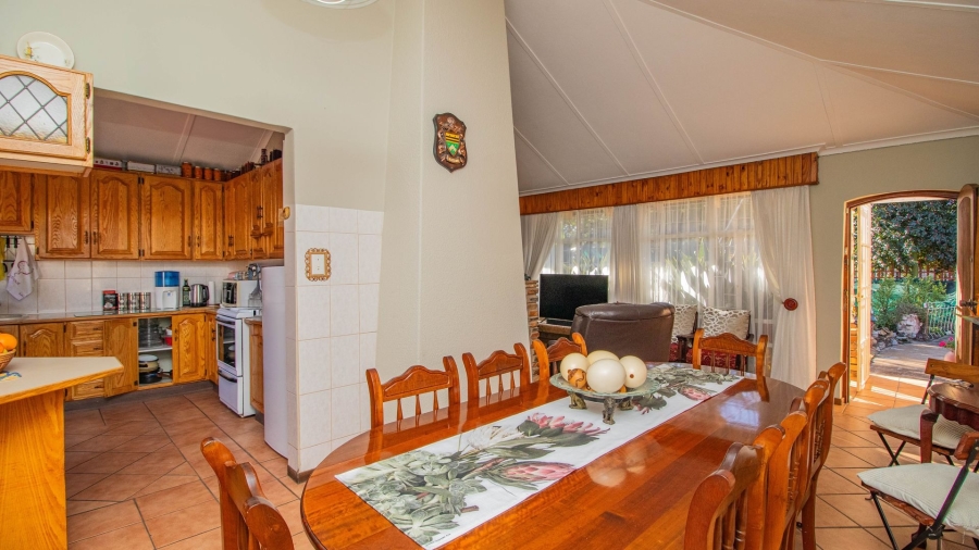 3 Bedroom Property for Sale in Bonaero Park Gauteng