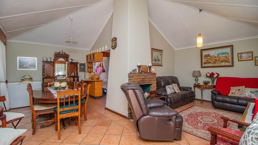 3 Bedroom Property for Sale in Bonaero Park Gauteng