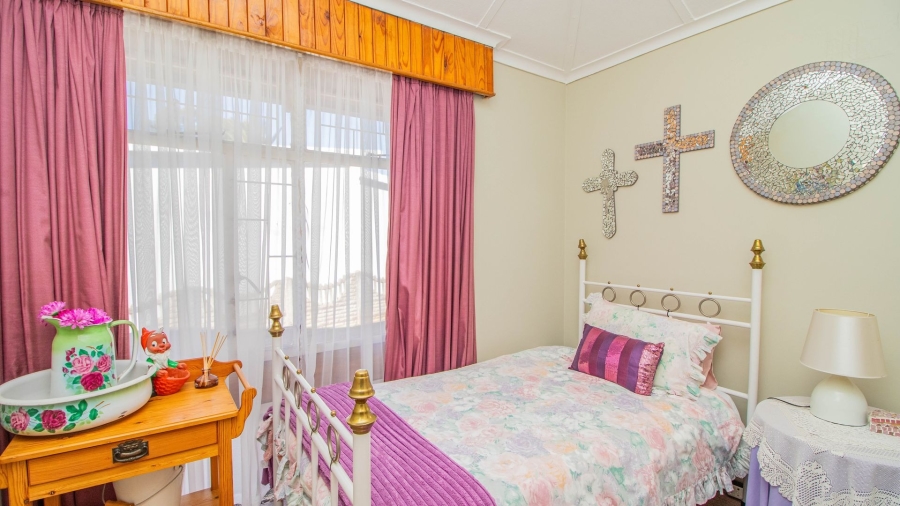 3 Bedroom Property for Sale in Bonaero Park Gauteng