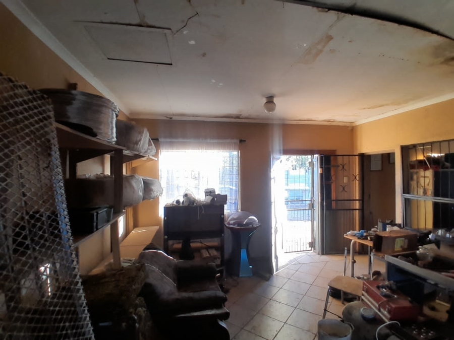 Commercial Property for Sale in Welverdiend Gauteng