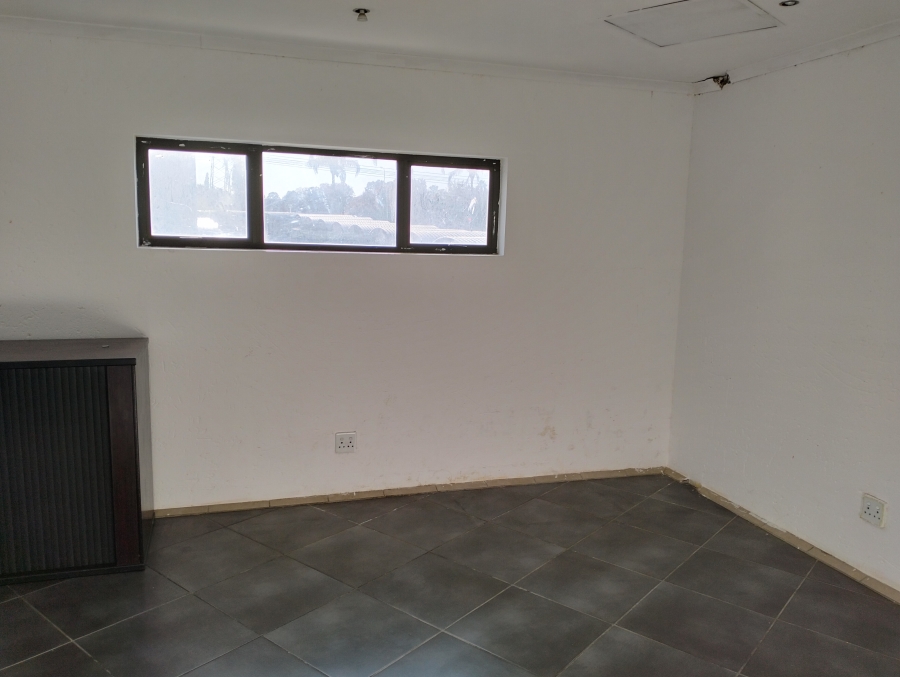 To Let commercial Property for Rent in Sebenza Gauteng