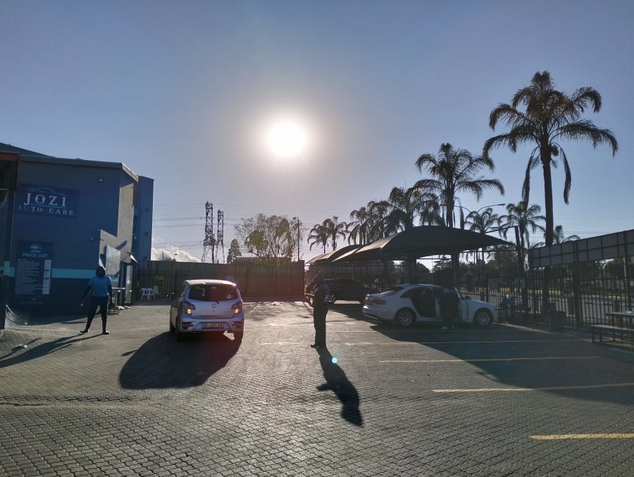 To Let commercial Property for Rent in Sebenza Gauteng