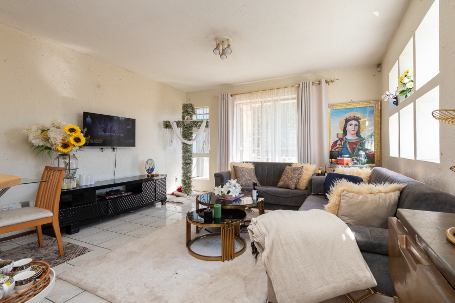 2 Bedroom Property for Sale in Ridgeway Gauteng