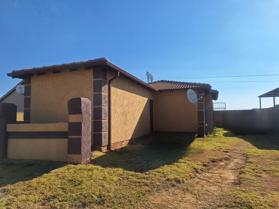3 Bedroom Property for Sale in Sharon Park Gauteng