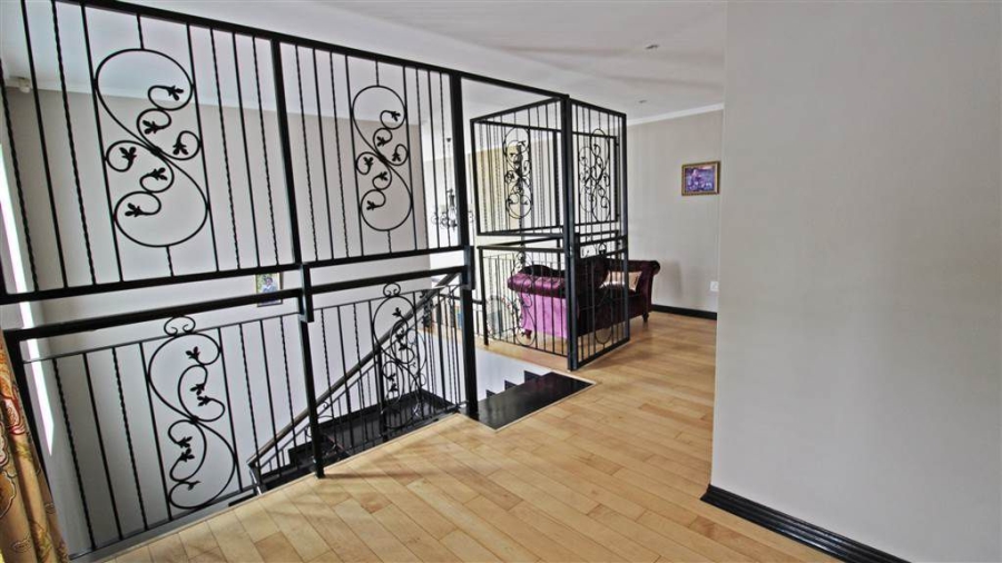 4 Bedroom Property for Sale in Bryanston Gauteng