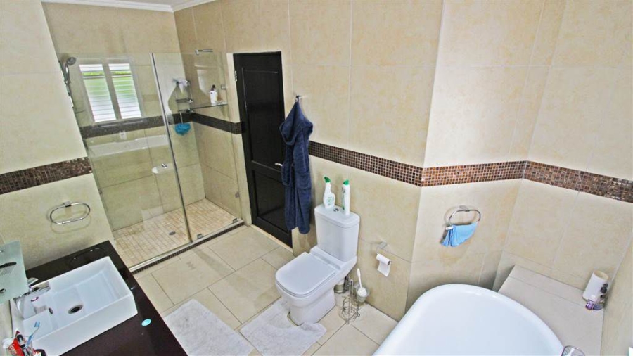 4 Bedroom Property for Sale in Bryanston Gauteng