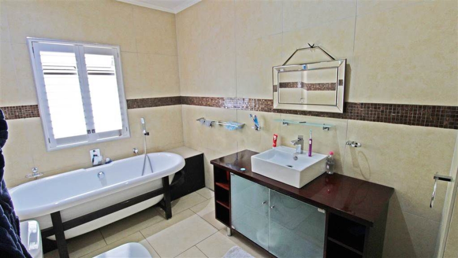 4 Bedroom Property for Sale in Bryanston Gauteng