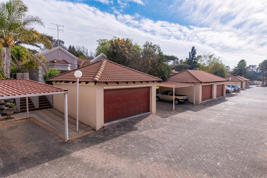 3 Bedroom Property for Sale in Sandringham Gauteng