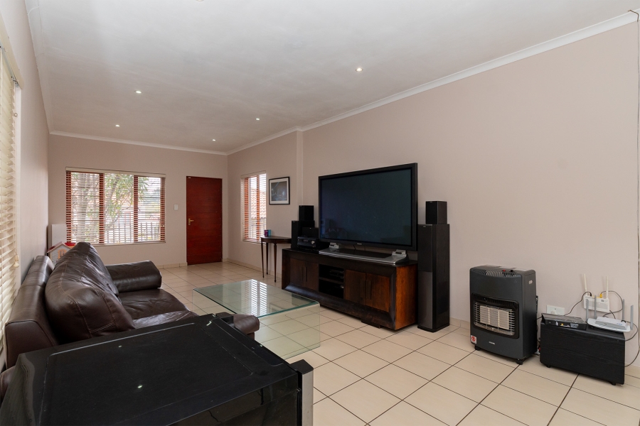 3 Bedroom Property for Sale in Sandringham Gauteng