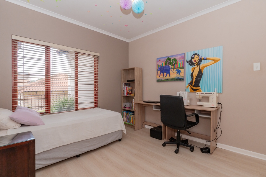 3 Bedroom Property for Sale in Sandringham Gauteng