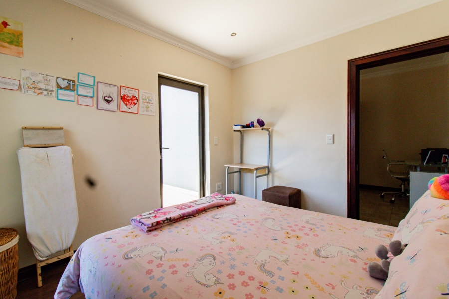 3 Bedroom Property for Sale in Bassonia Gauteng