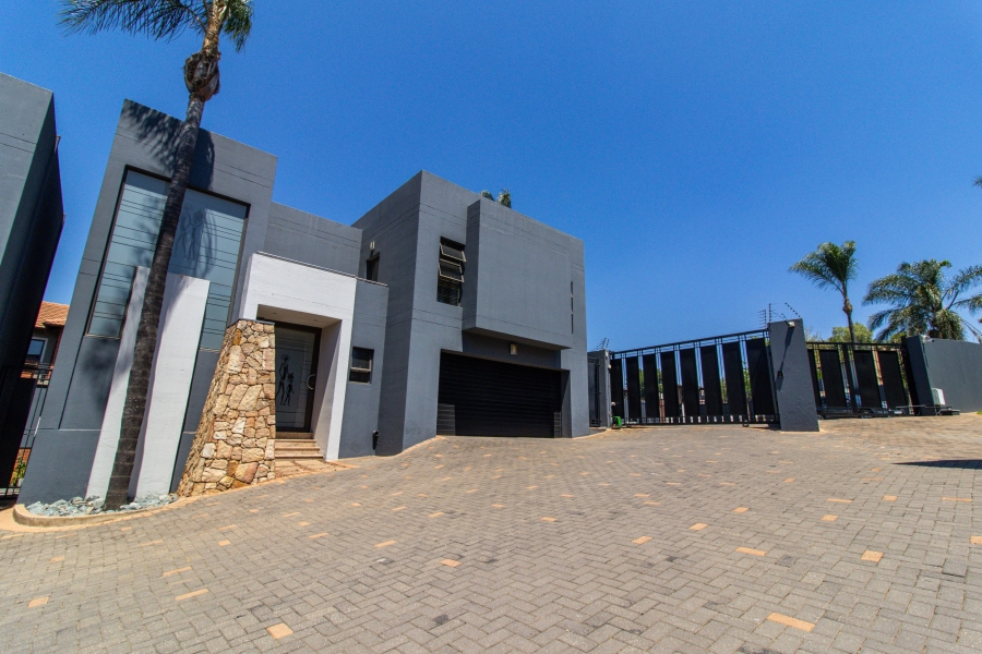 3 Bedroom Property for Sale in Bassonia Gauteng