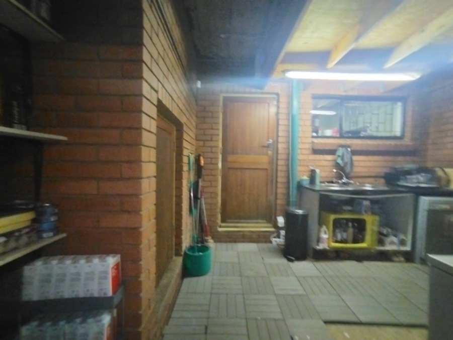 3 Bedroom Property for Sale in Elardus Park Gauteng