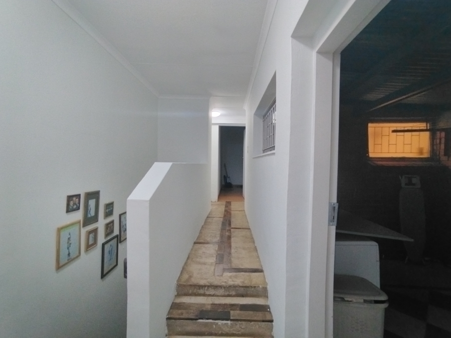 3 Bedroom Property for Sale in Elardus Park Gauteng