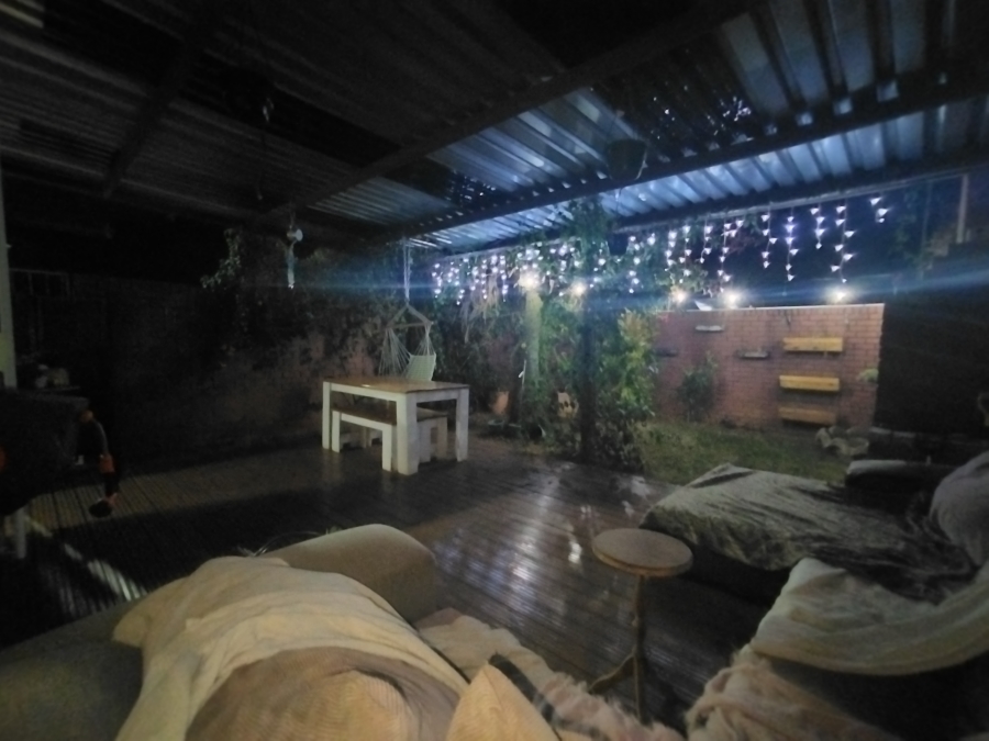 3 Bedroom Property for Sale in Elardus Park Gauteng