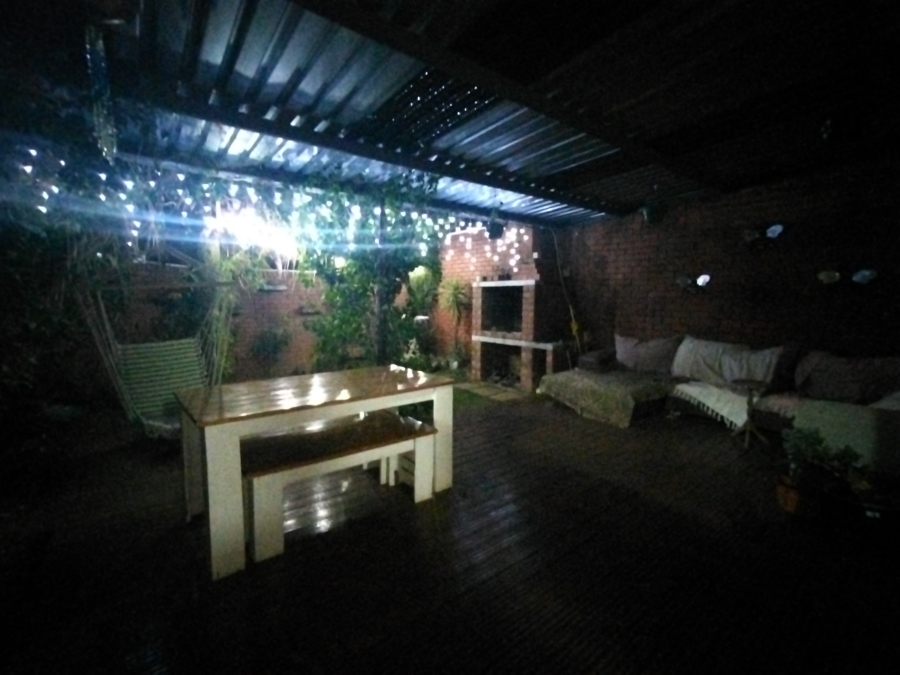 3 Bedroom Property for Sale in Elardus Park Gauteng