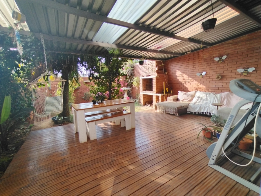 3 Bedroom Property for Sale in Elardus Park Gauteng