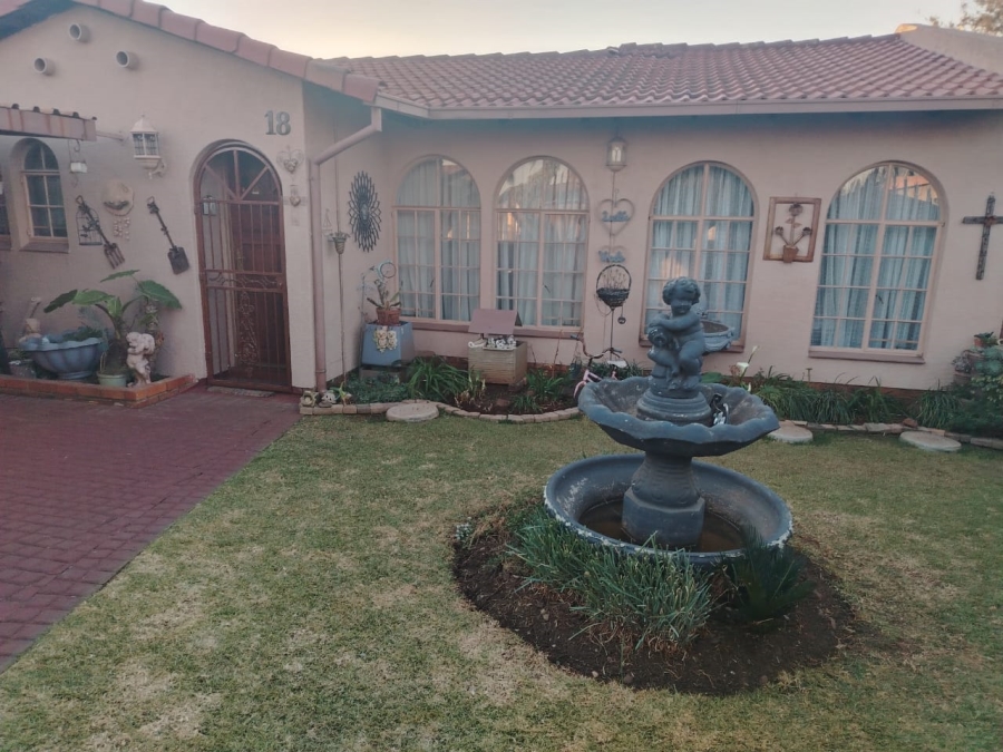 3 Bedroom Property for Sale in Huntingdon Gauteng