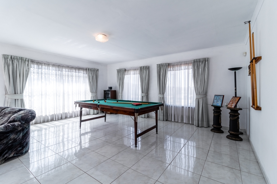 4 Bedroom Property for Sale in Glenvista Gauteng