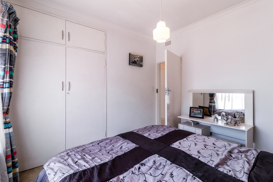 4 Bedroom Property for Sale in Glenvista Gauteng