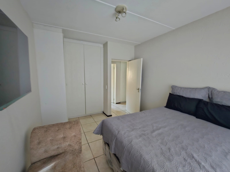 2 Bedroom Property for Sale in Fairlead Gauteng