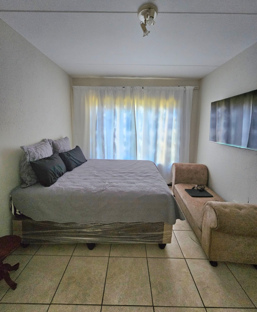 2 Bedroom Property for Sale in Fairlead Gauteng