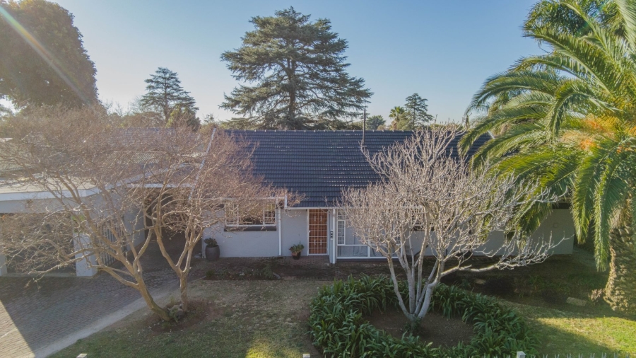 3 Bedroom Property for Sale in Bonaero Park Gauteng