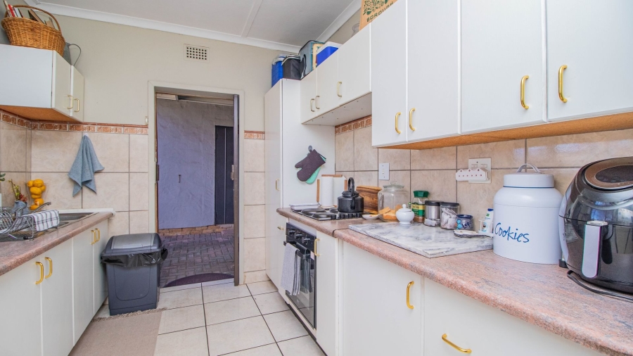 3 Bedroom Property for Sale in Bonaero Park Gauteng