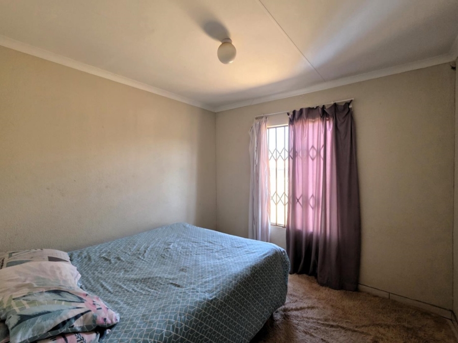 3 Bedroom Property for Sale in Glenway Estate Gauteng
