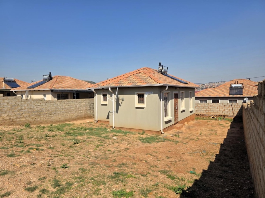 3 Bedroom Property for Sale in Glenway Estate Gauteng