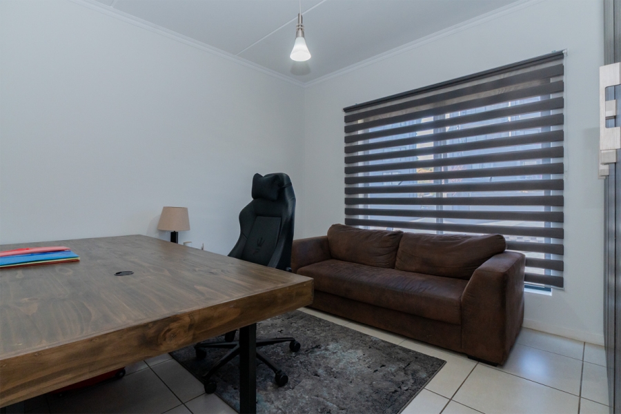3 Bedroom Property for Sale in Modderfontein Gauteng