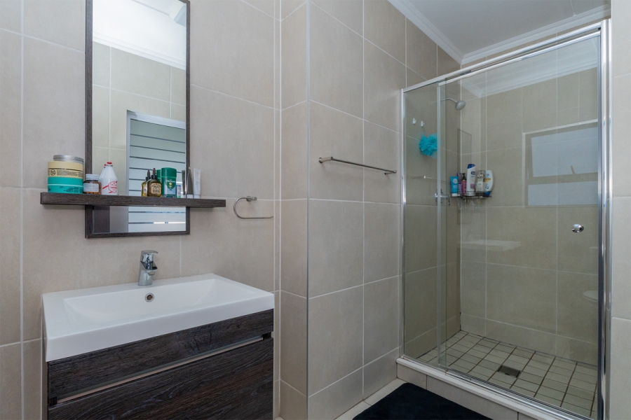 3 Bedroom Property for Sale in Modderfontein Gauteng