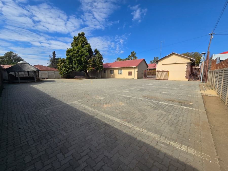 To Let commercial Property for Rent in Villieria Gauteng