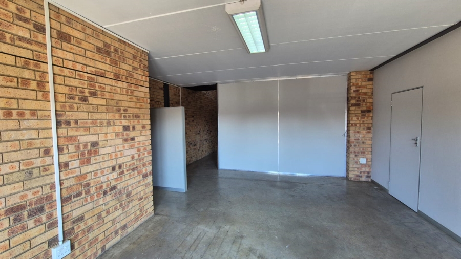 To Let commercial Property for Rent in N4 Gateway Industrial Park Gauteng