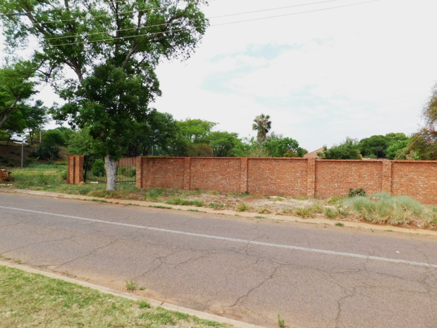 0 Bedroom Property for Sale in Queenswood Gauteng