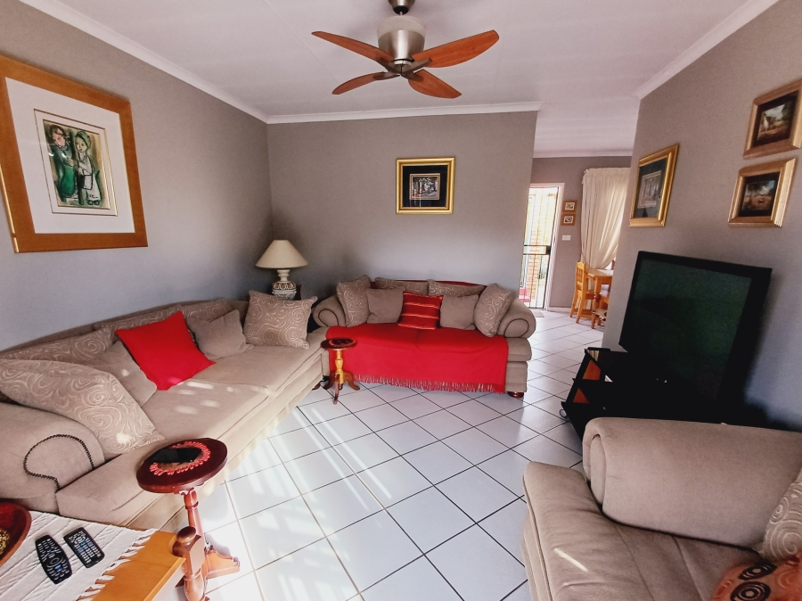 2 Bedroom Property for Sale in Moreleta Park Gauteng