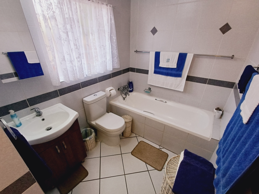 2 Bedroom Property for Sale in Moreleta Park Gauteng
