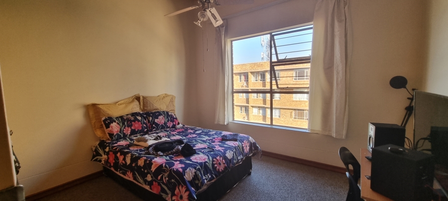 1 Bedroom Property for Sale in Hatfield Gauteng