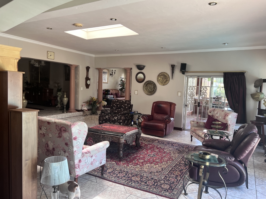 6 Bedroom Property for Sale in Hazelwood Gauteng